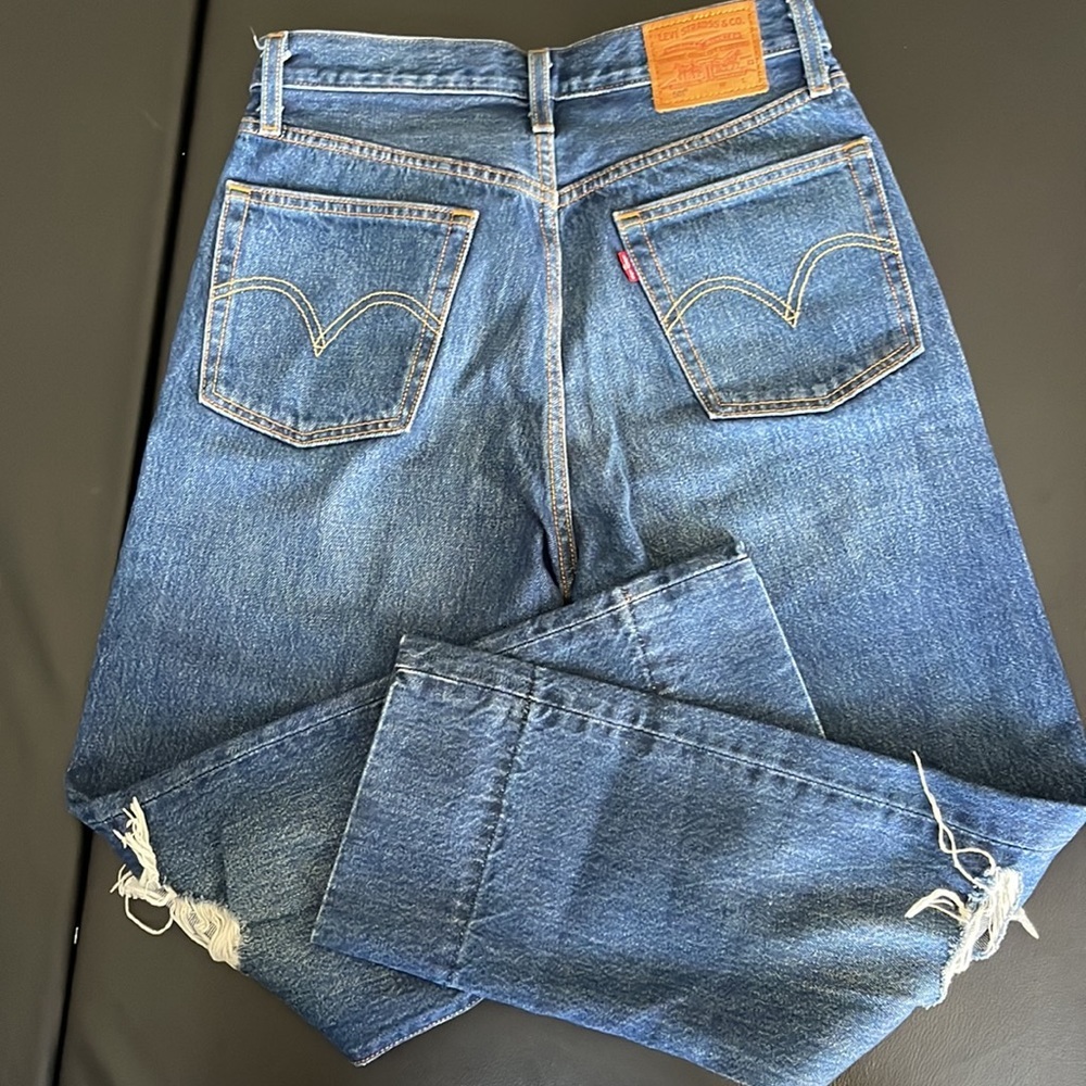 WOMEN’S PREMIUM LEVIS 501 JEAN - Picture 5 of 5